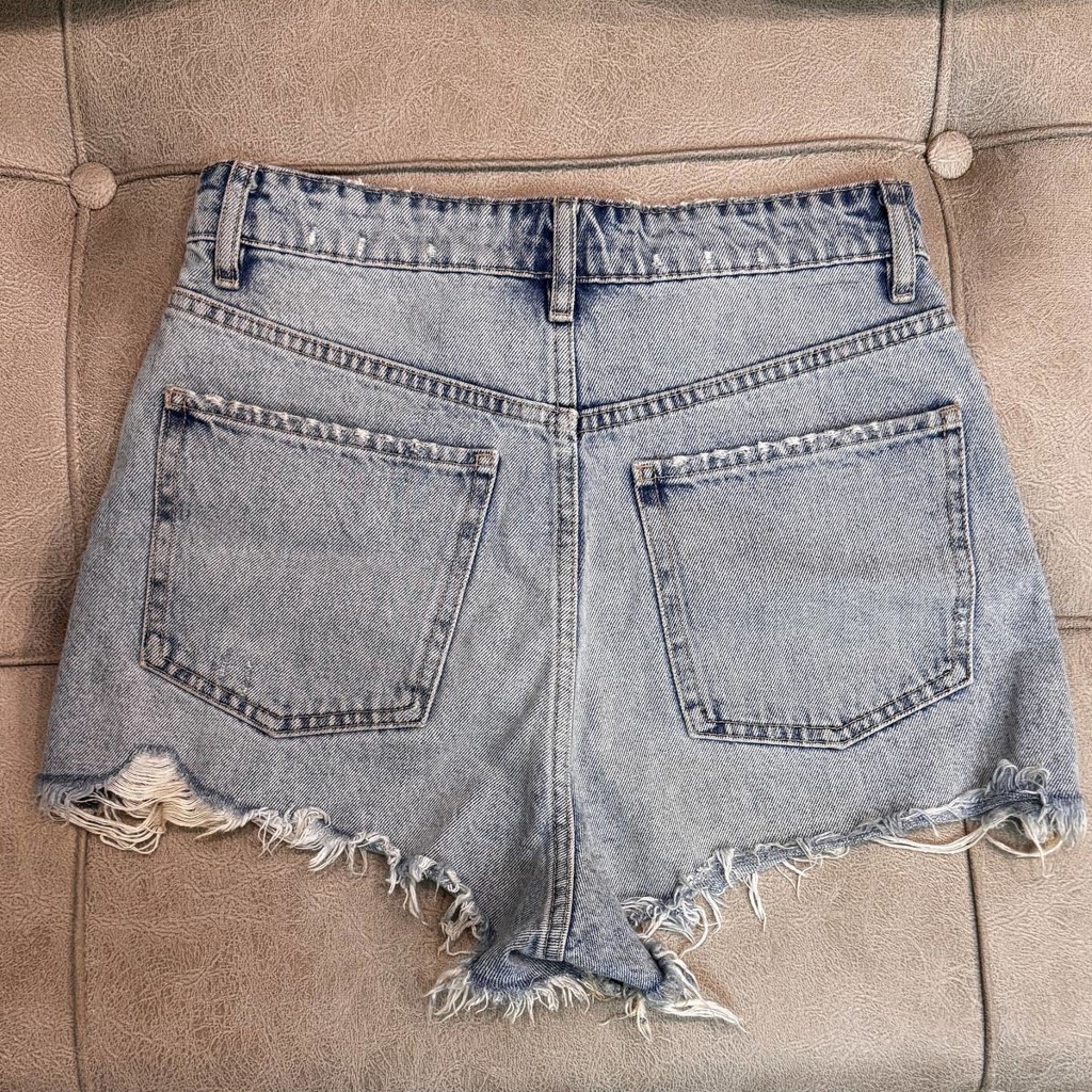 Шорты Zara