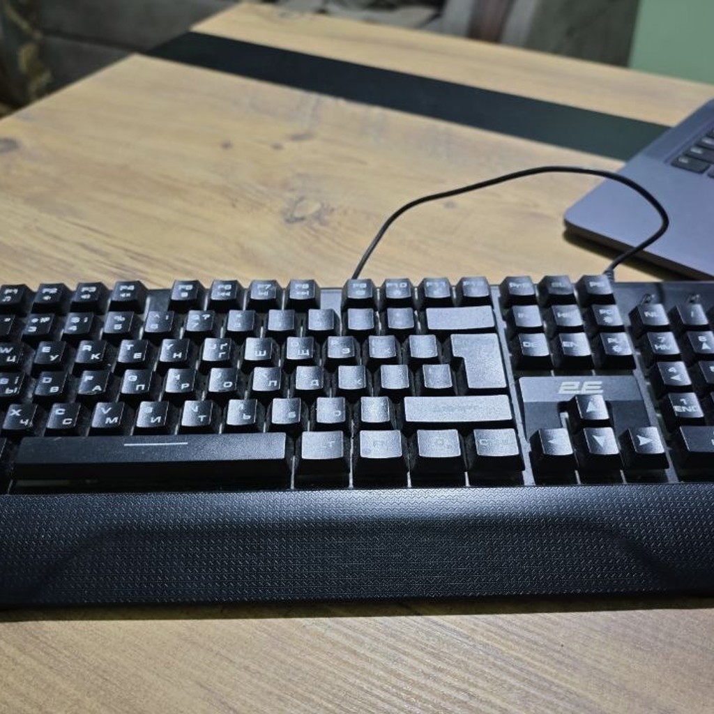 Игровая клавиатура 2E KG310