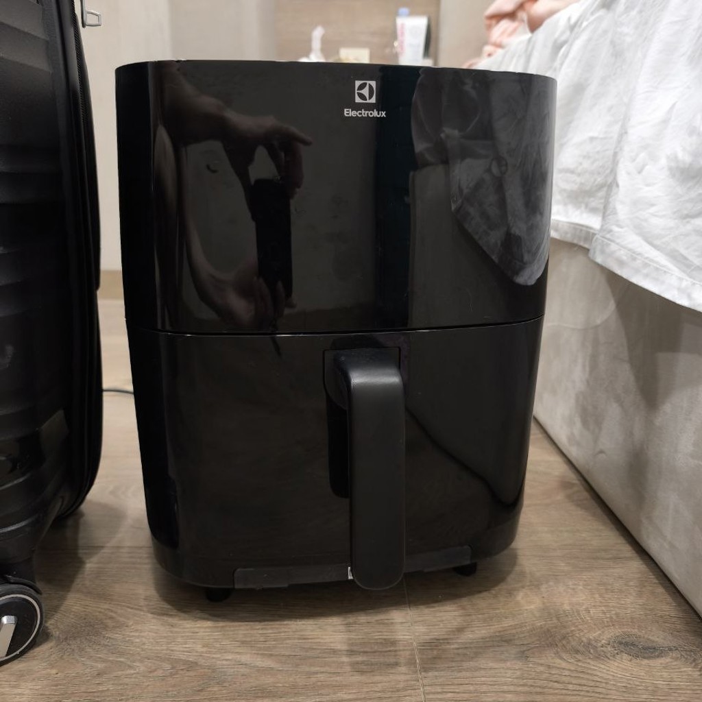 Аэрогриль Electrolux EAF7SB