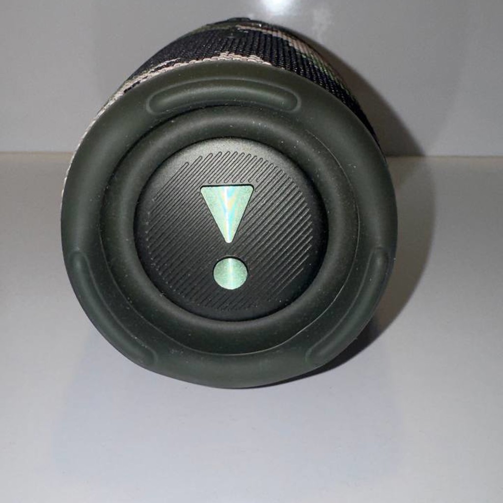 JBL Charge 5