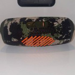 JBL Charge 5 - фото 2