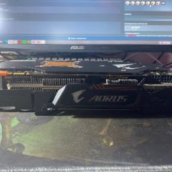 Gigabyte AORUS GeForce Gtx 1080 ti Xtreme Edition - фото 4