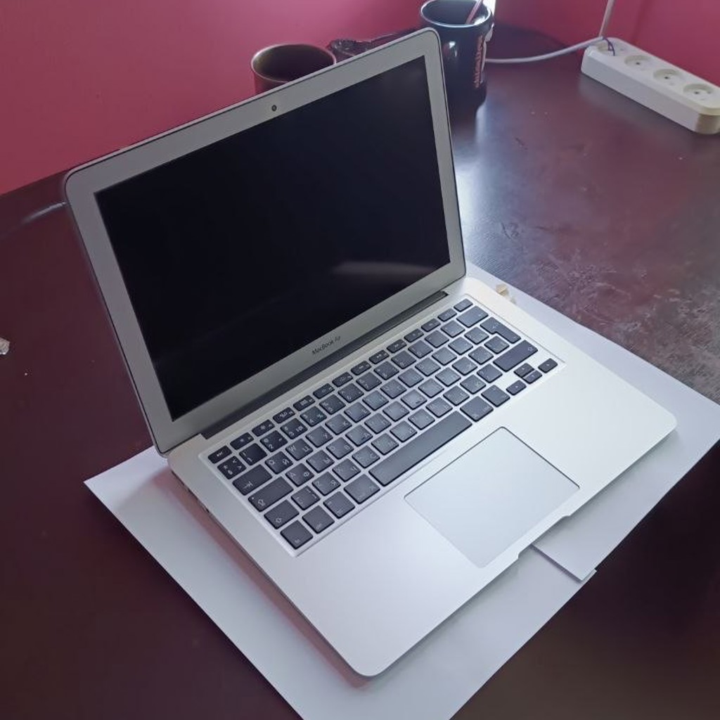 MacBook AIR 13-inch 2017