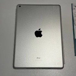 Apple iPad 9 (2021) 64GB Silver - фото 2