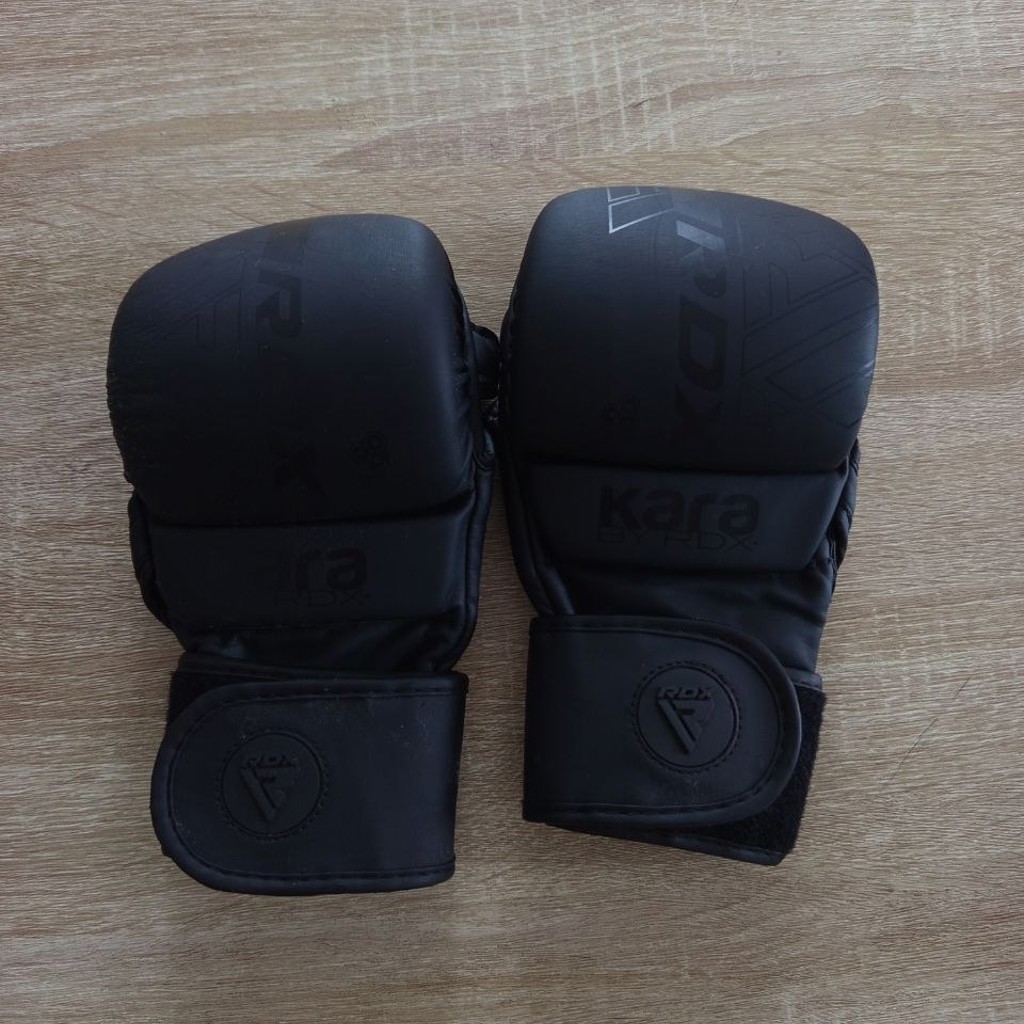 Перчатки Kara 6 OZ