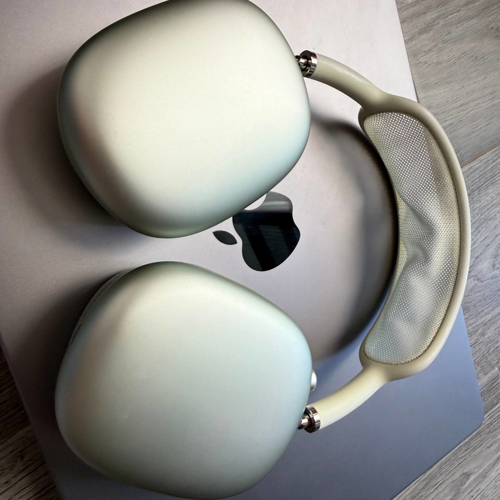 Apple AirPods Max Green