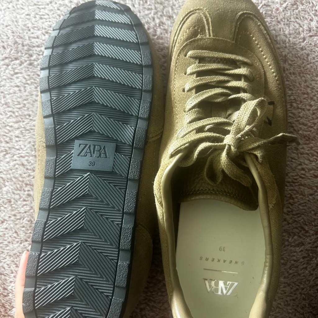 Кроссовки ZARA