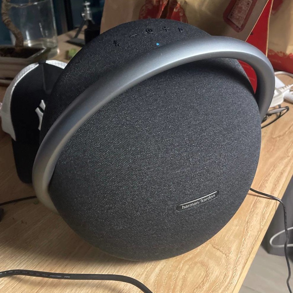 Harman Kardon Onyx Studio Speaker 8