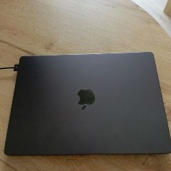 Macbook Pro M5 - фото 2