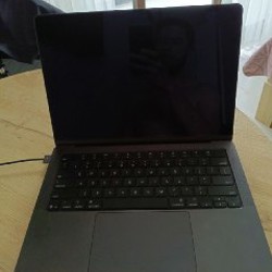 Macbook Pro M5 - фото 3