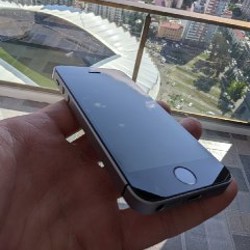IPhone SE - фото 3