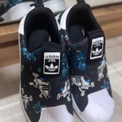 Оригинальные кроссовки adidas - фото 2