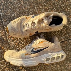 Кроссовки Nike - фото 3