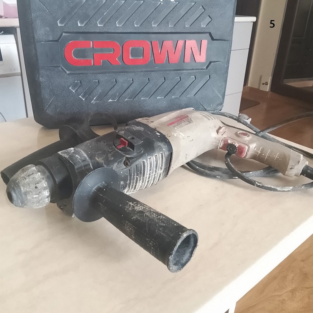 Перфоратор CROWN CT180-32