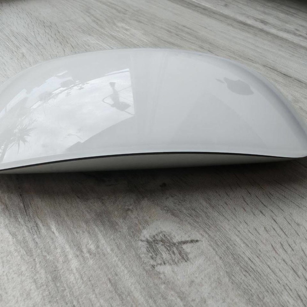 Apple Magic Mouse