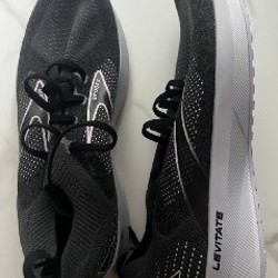 Кроссовки Brooks Levitate StealthFit 5 - фото 3