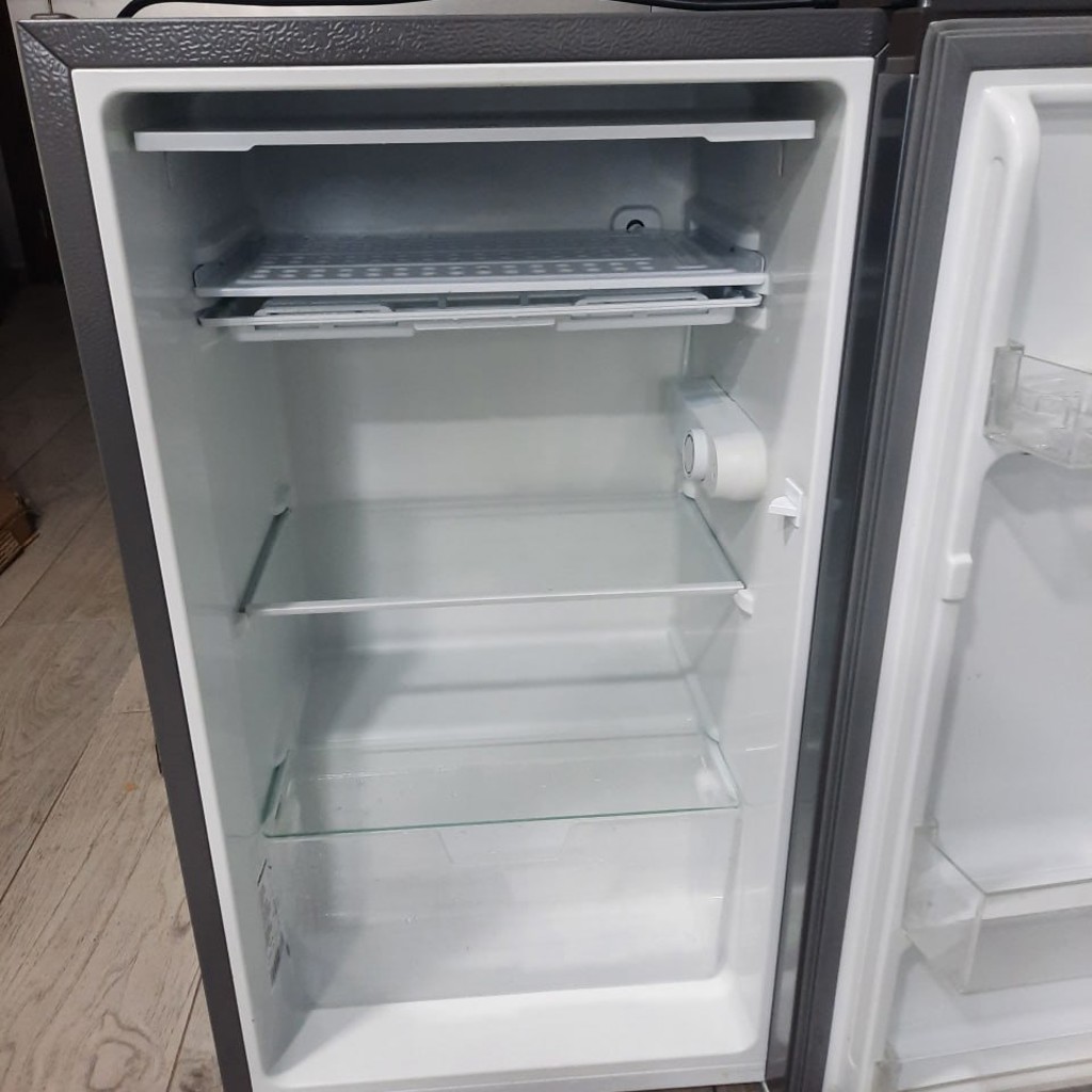 Холодильник Hisense RS12DR