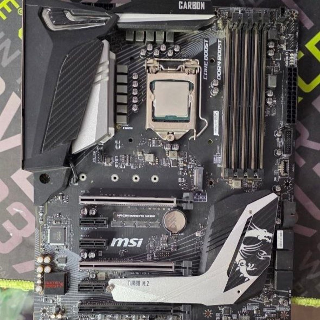 Материнская плата Z390 MSI Carbon