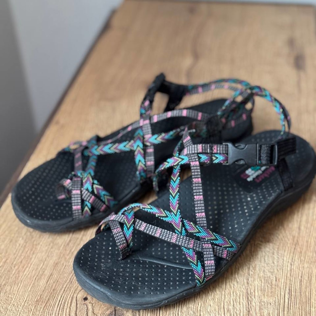 Босоножки Skechers