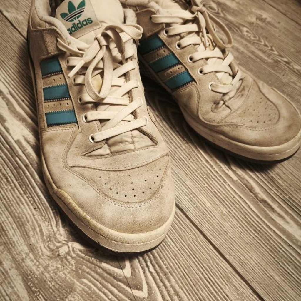 Кроссовки Adidas