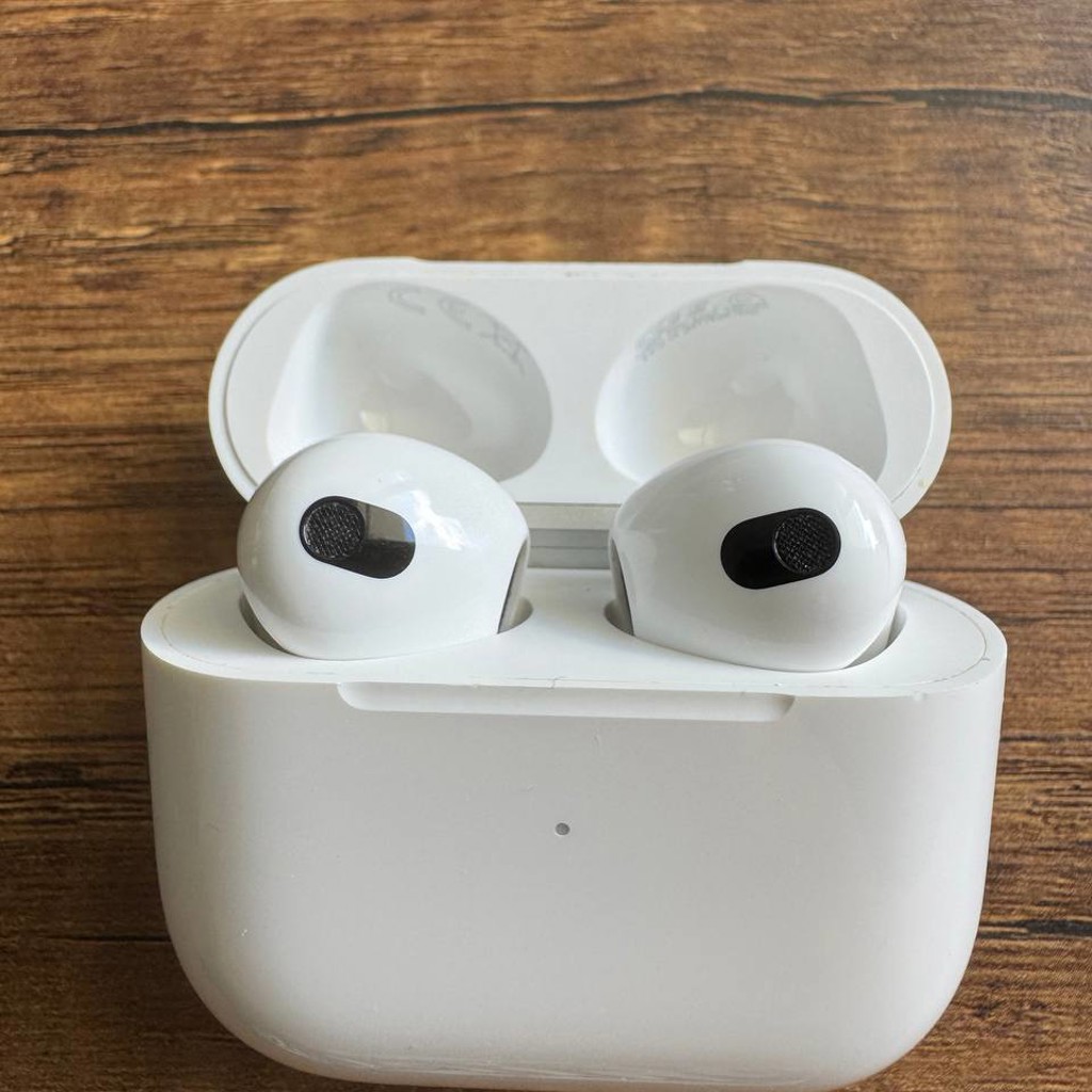 AirPods 3