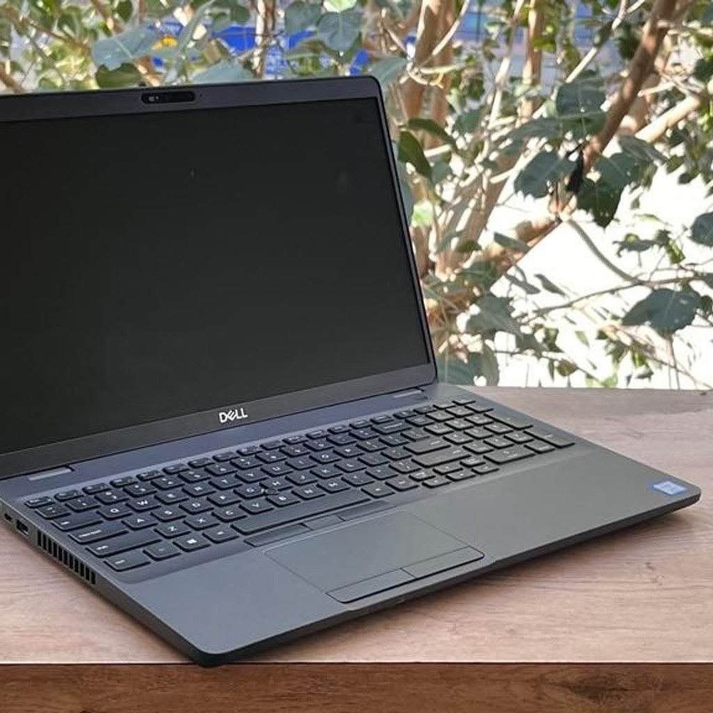 Ноутбук Dell 5500