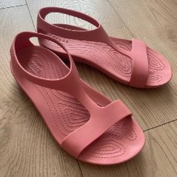 Сандалии Crocs - фото 5