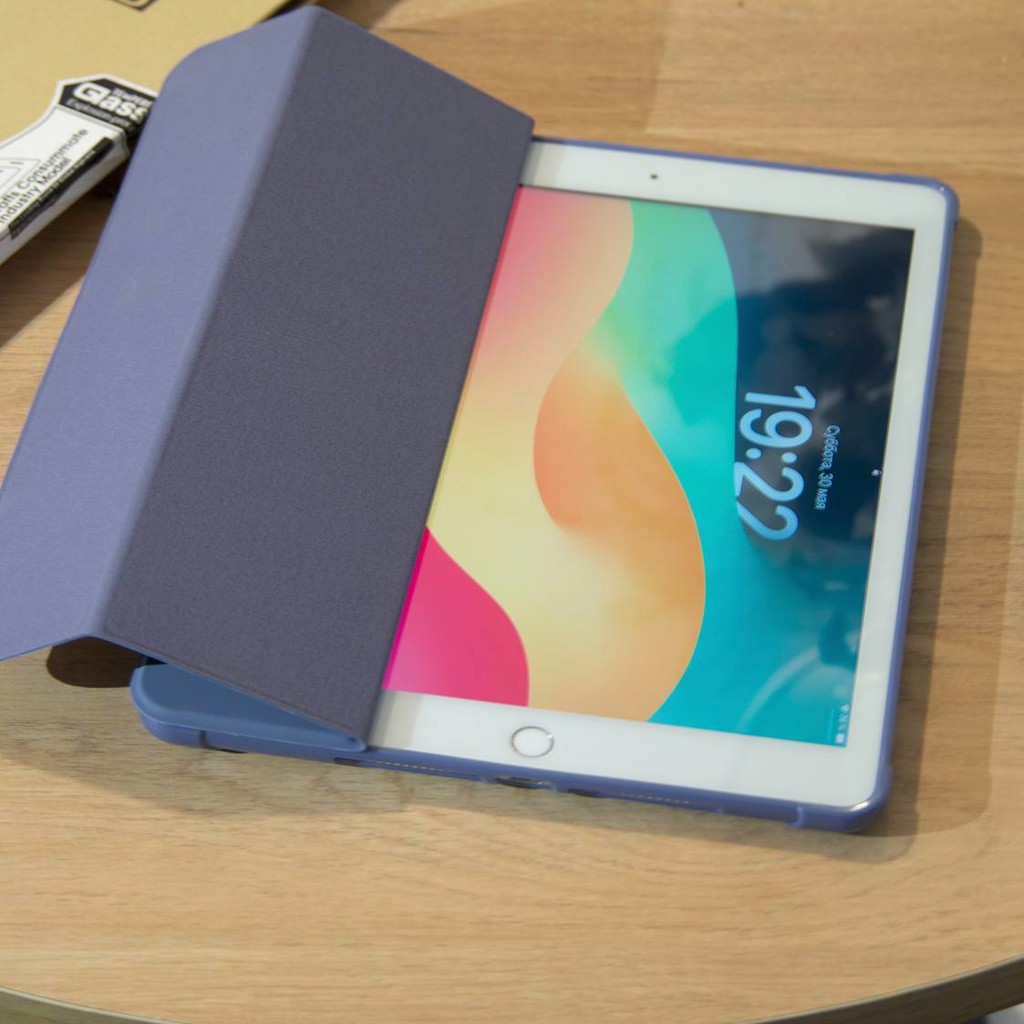 IPad 8