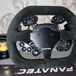 Fanatec бандл с двумя рулями - фото 3
