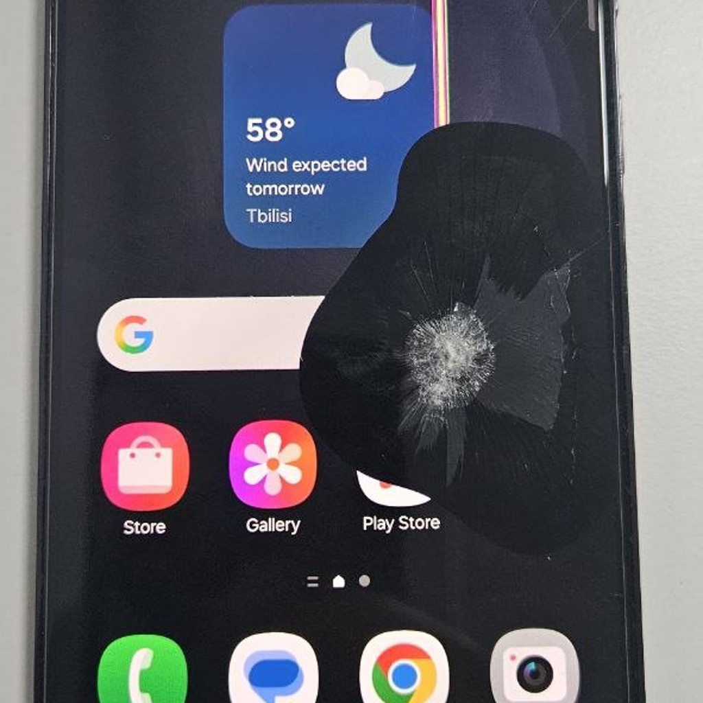 Смартфон Samsung Galaxy S23