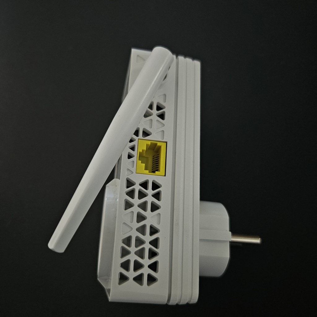 WiFi-репитер NETGEAR AC1200 (EX6130)