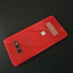 Samsung Galaxy S10e - фото 2