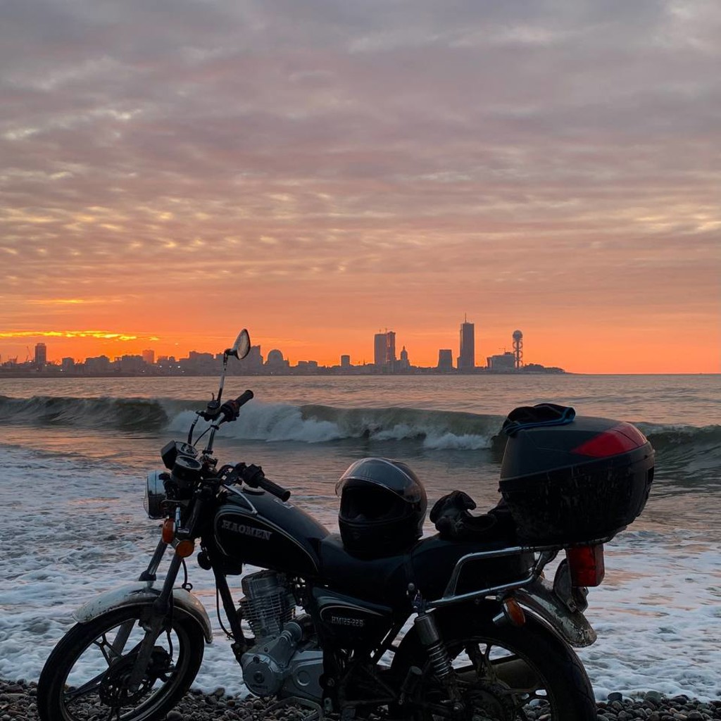 Байк Suzuki GN125