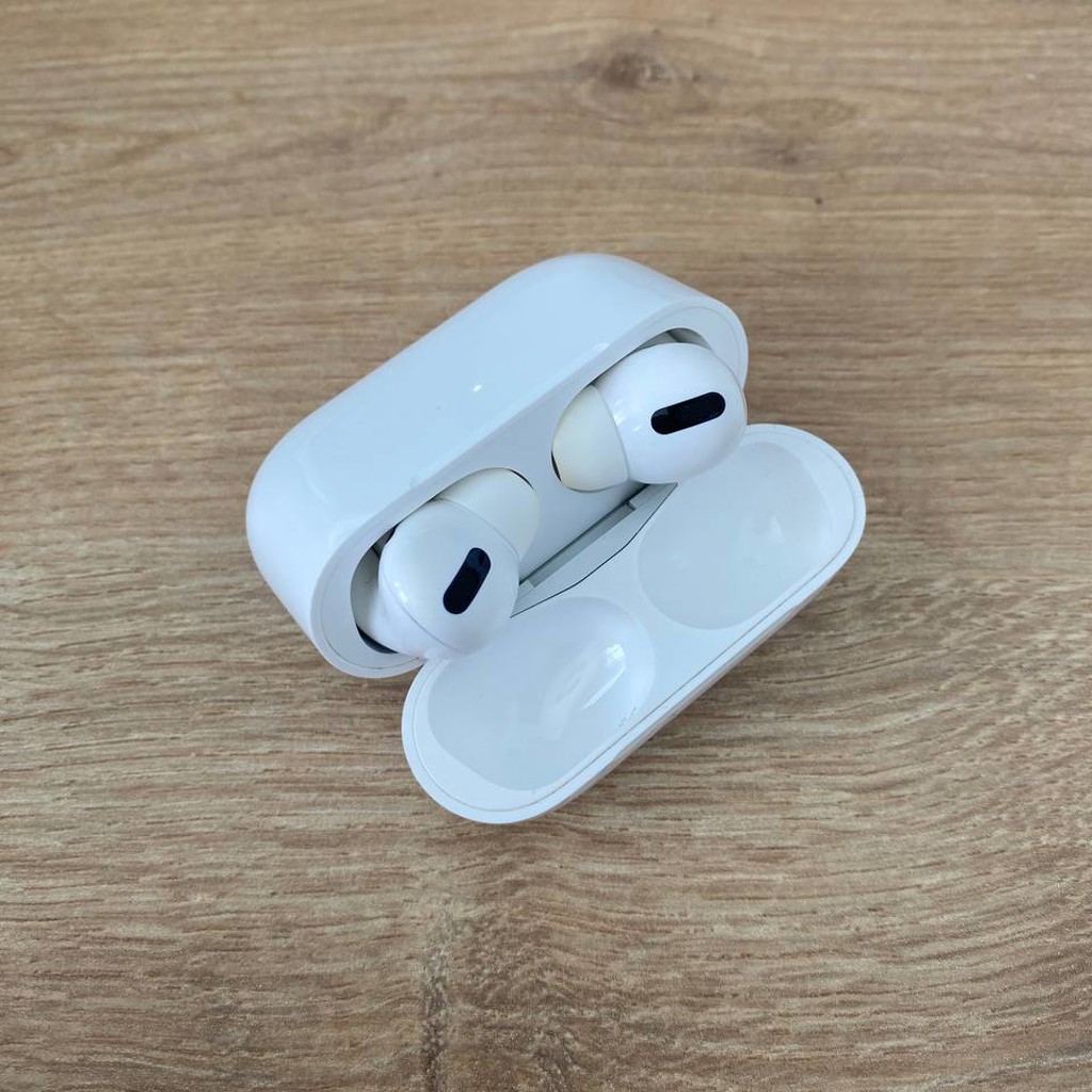 AirPods Pro 1st gen