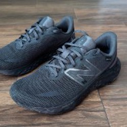 Кроссовки New Balance Fresh Foam Arishi Gore-Tex - фото 4