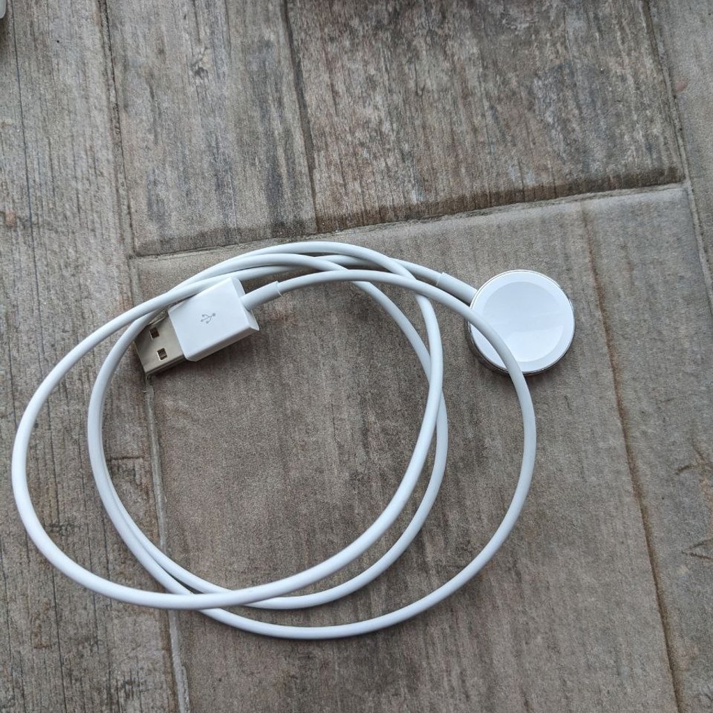 Зарядка для Apple Watch