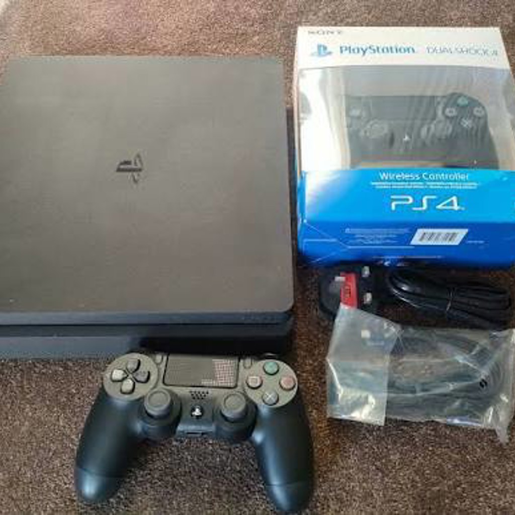 PlayStation 4 Slim