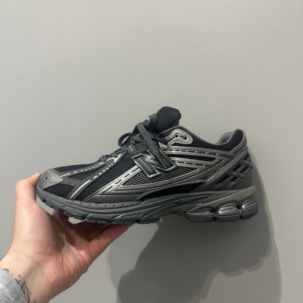Мужские кроссовки New Balance 1906r