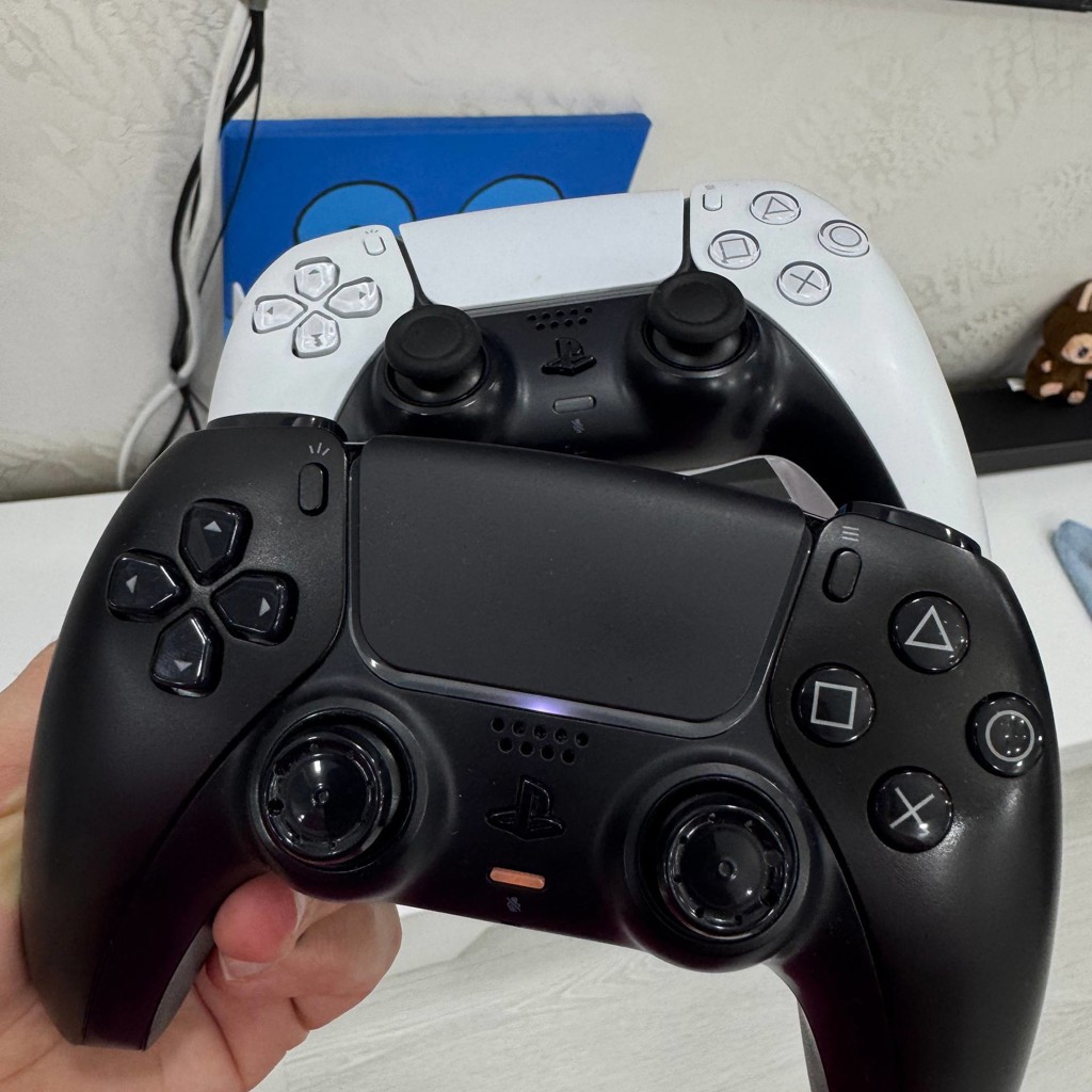 Джойстик SONY PS5 черный