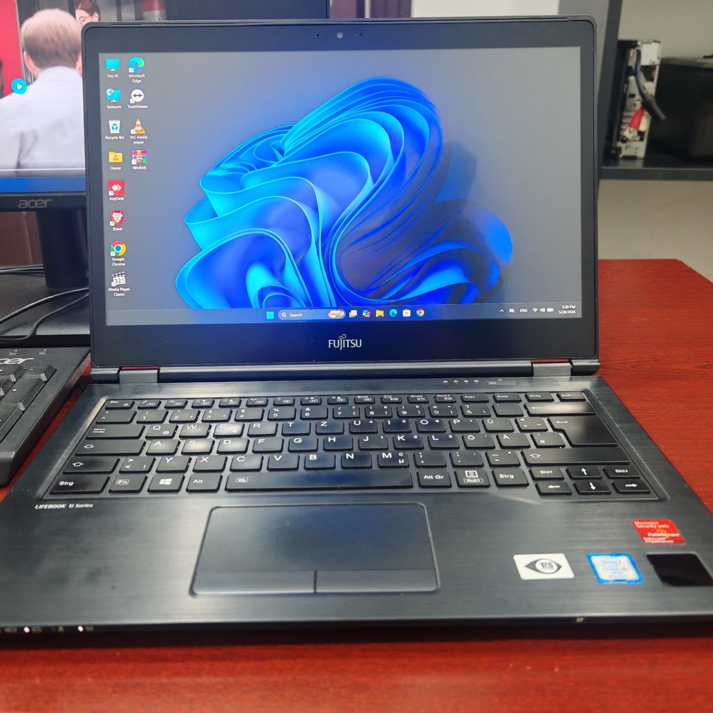 Ноутбук Fujitsu LifeBook