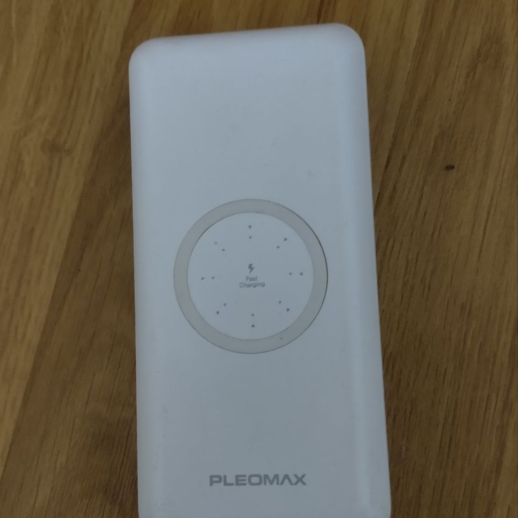 Павербанк Pleomax