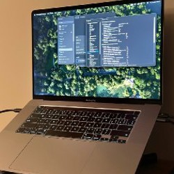 MacBook Pro 16' (2019) Space Gray - фото 2