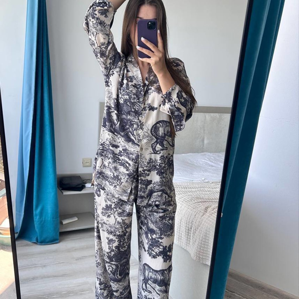 Топ Zara