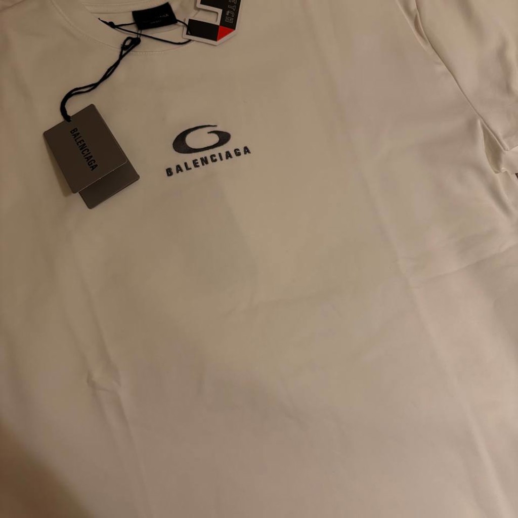 Футболка Balenciaga