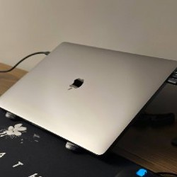 MacBook Pro 16' (2019) Space Gray - фото 4