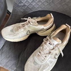 Nike V2K - фото 3