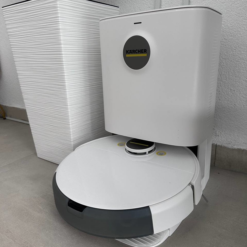 Робот-пылесос Karcher RCV5 Comfort