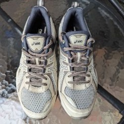 Женские кроссовки ASICS GEL-QUANTUM KINETIC - фото 2