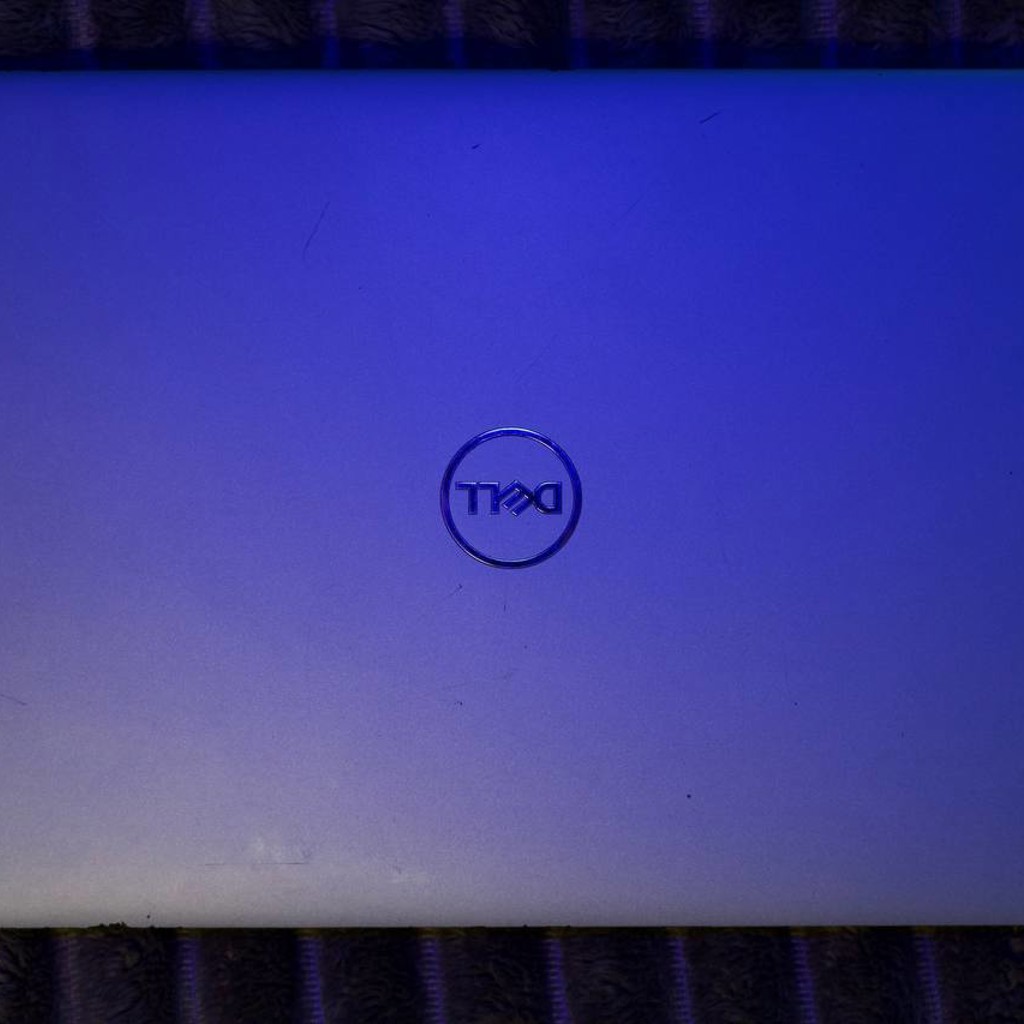 Ноутбук DELL Latitude 5411