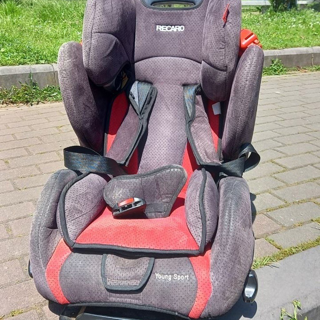 Детское автокресло RECARO Young Sport